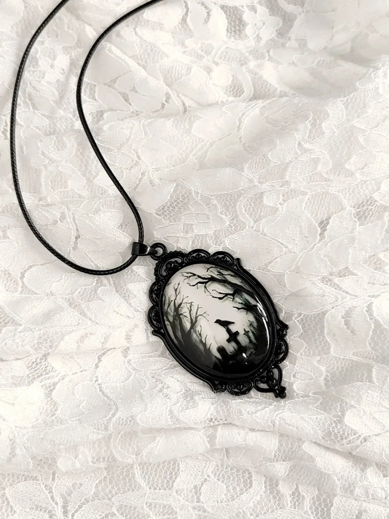 Members only-NFS:The Gothic Raven Necklace Scarlet Darkness