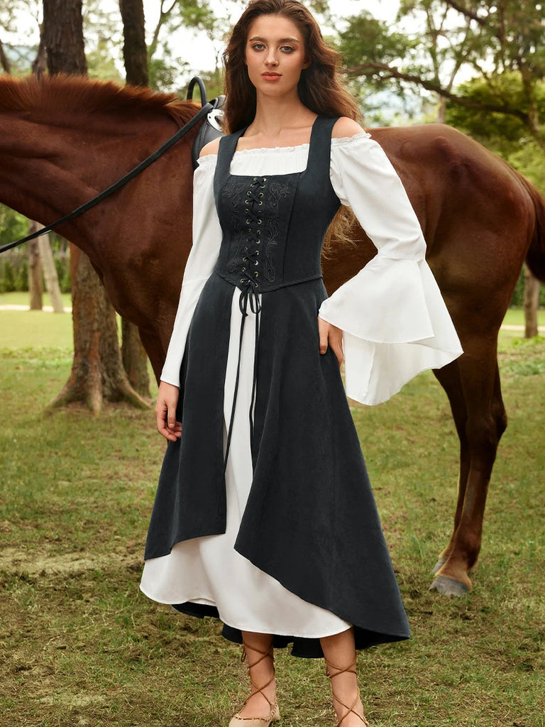 Scarlet Darkness Exquisite Renaissance Pocket Overdress with Front Slit