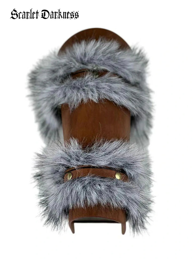 Scarlet Darkness Renaissance Viking Ranger Plush Sleeve Guard Brown 24*21.7cm One pair (2 pieces)