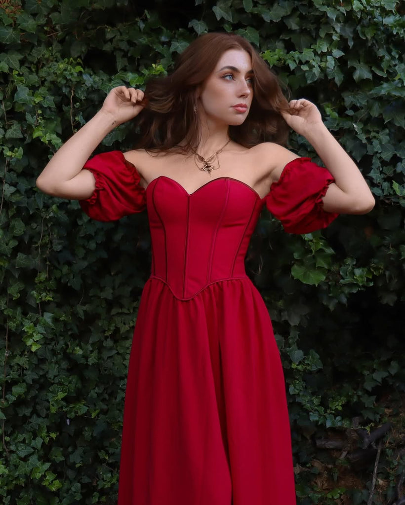 Scarlet Darkness Scarlet Darkness X ACOTAR OC Renaissance Costume